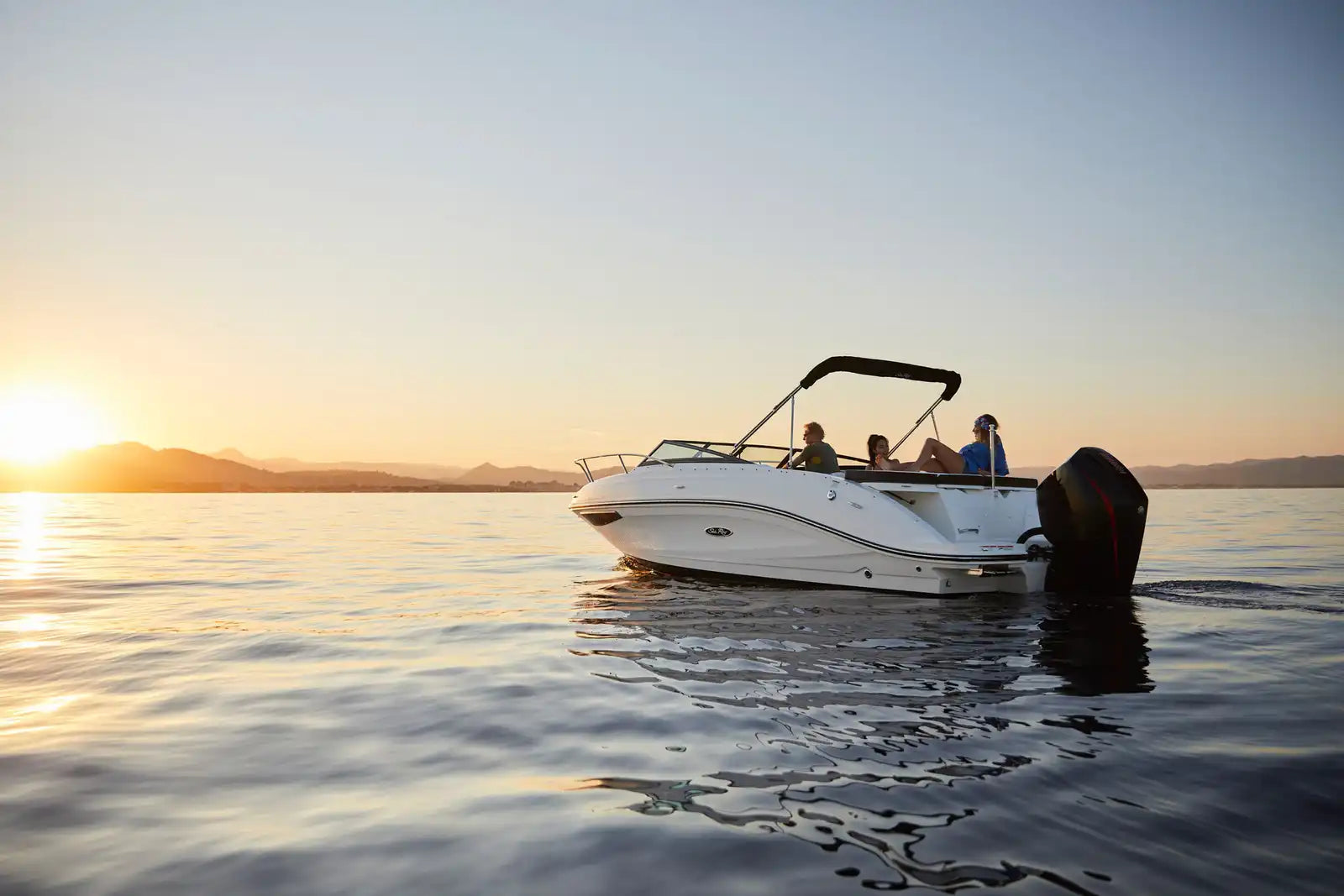 SUN SPORT 230 OUTBOARD