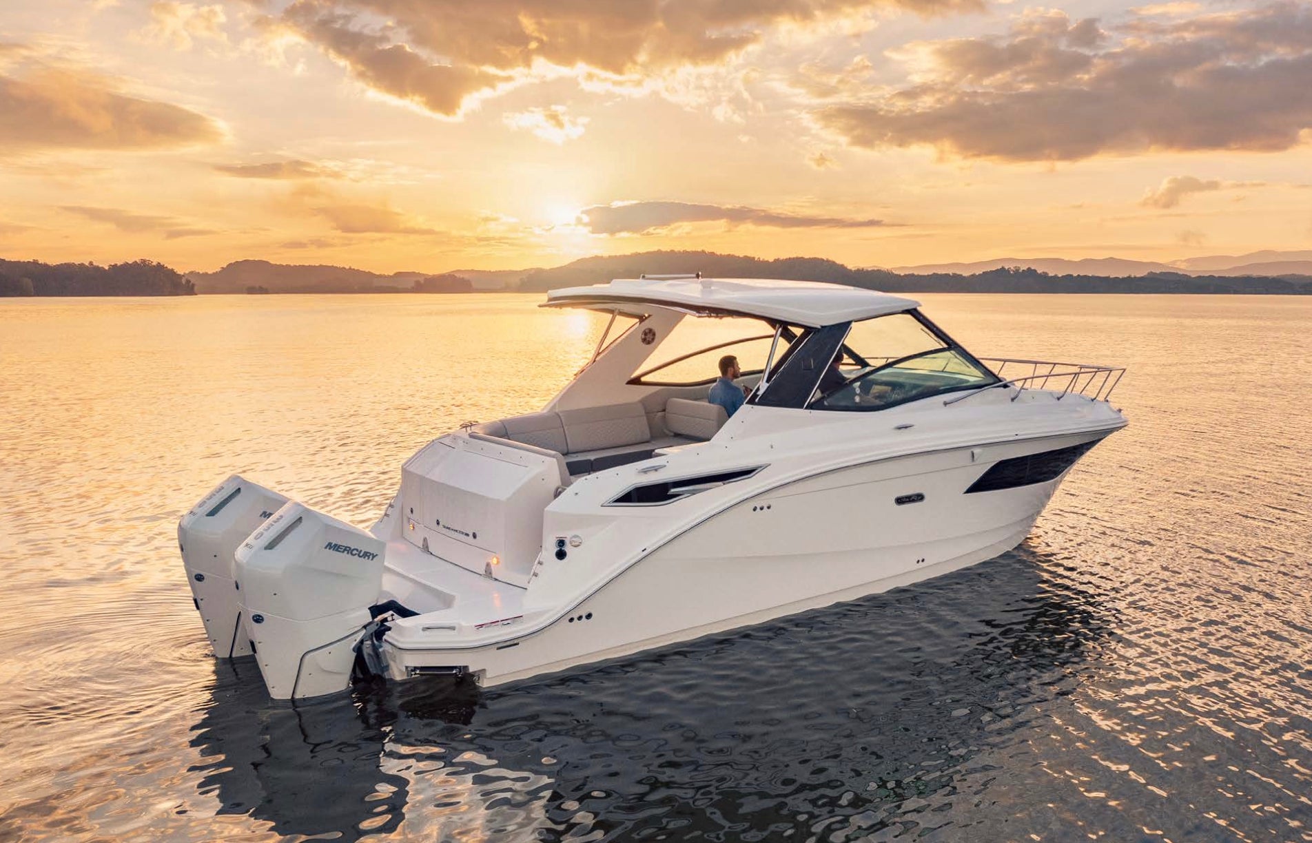SUNDANCER 320 OUTBOARD